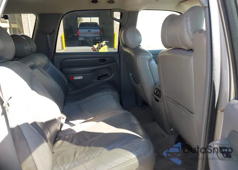 2001 GMC Yukon Denali из США, поврежденный, VIN 1GKEK63U11J175679